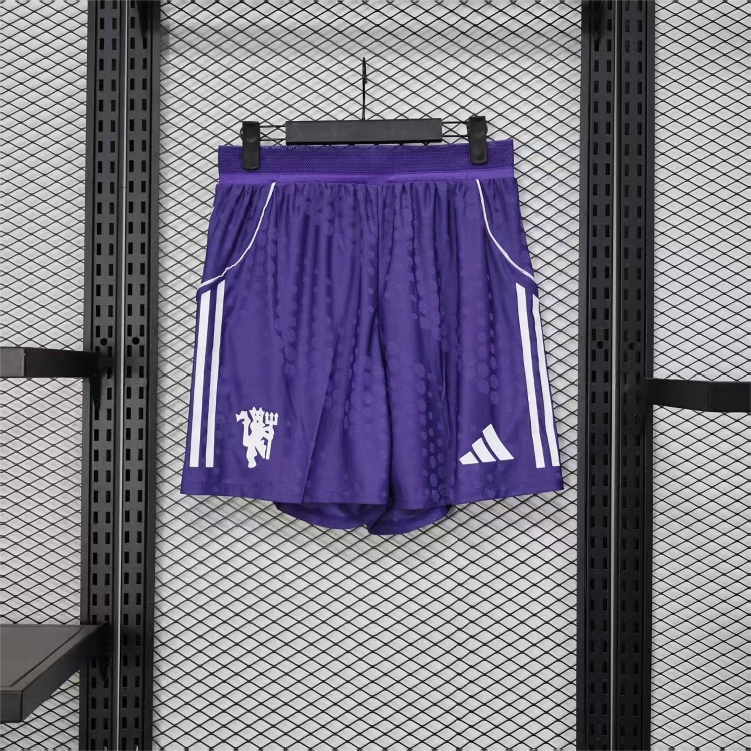 Manchester United 25-26 Away Purple Shorts - Player Version - SOCCERDEALSHOP