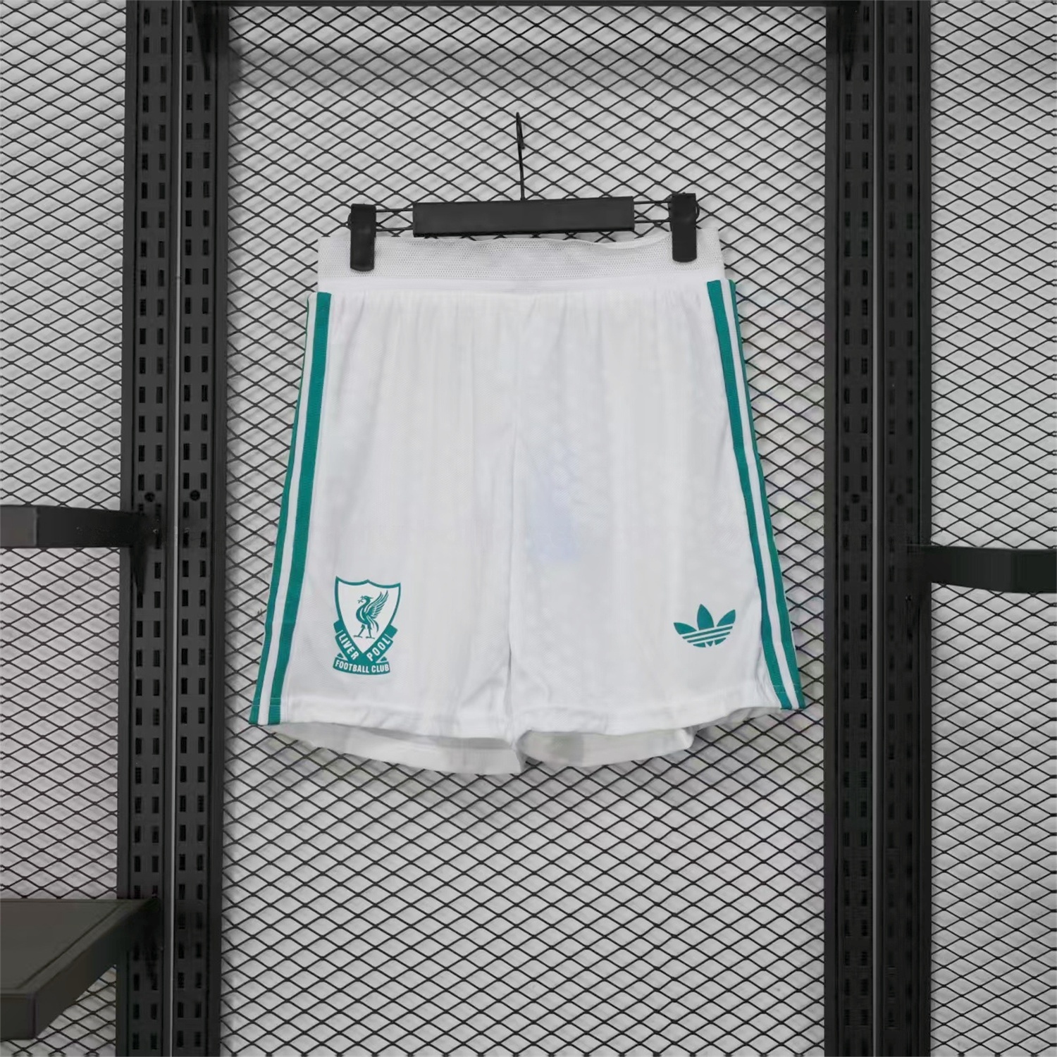 Liver.pool 25-26 Third White Shorts - Player Version - SOCCERDEALSHOP