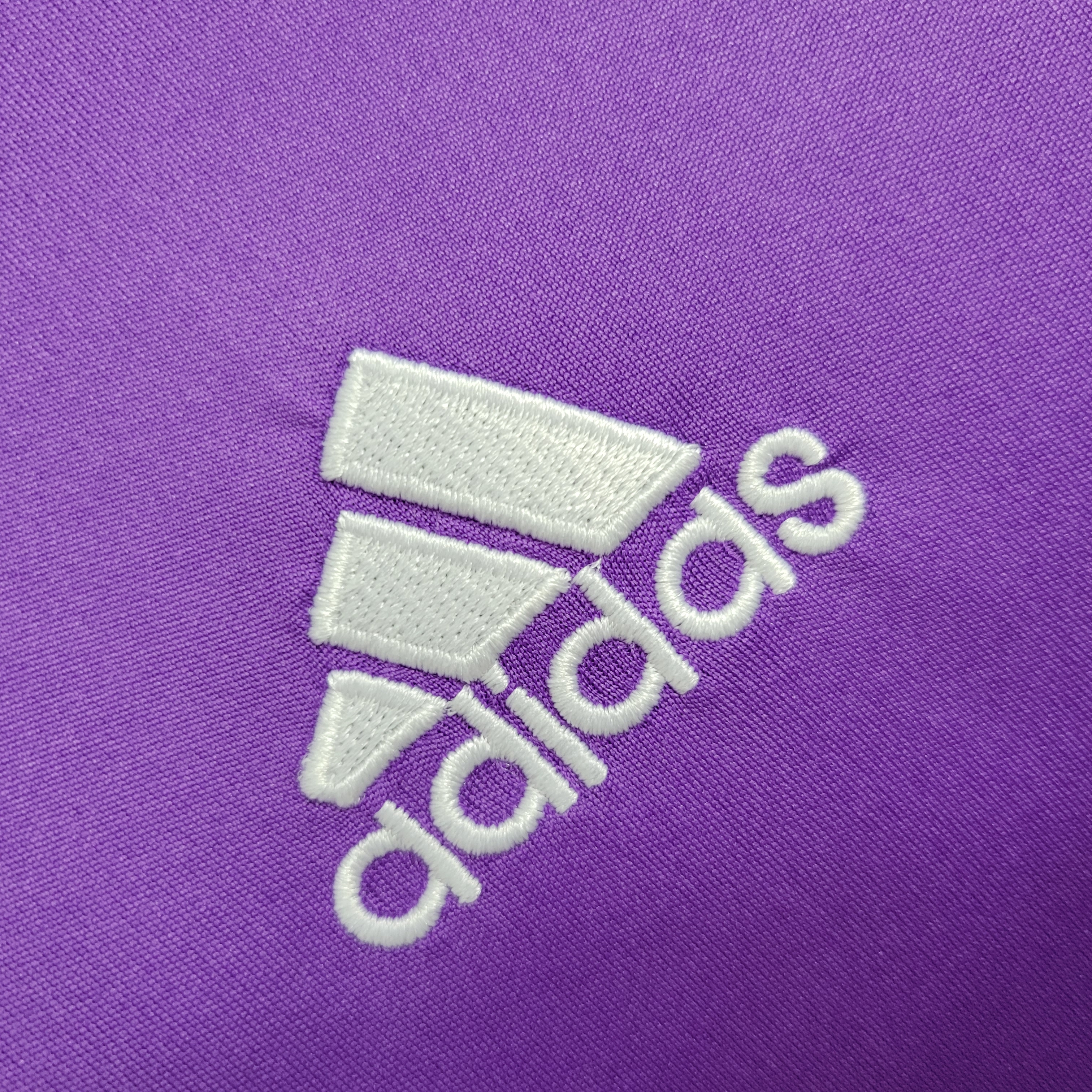 Retro Real Madrid 16-17 Away Long Sleeve Jersey - Champions League Final Version - SOCCERDEALSHOP