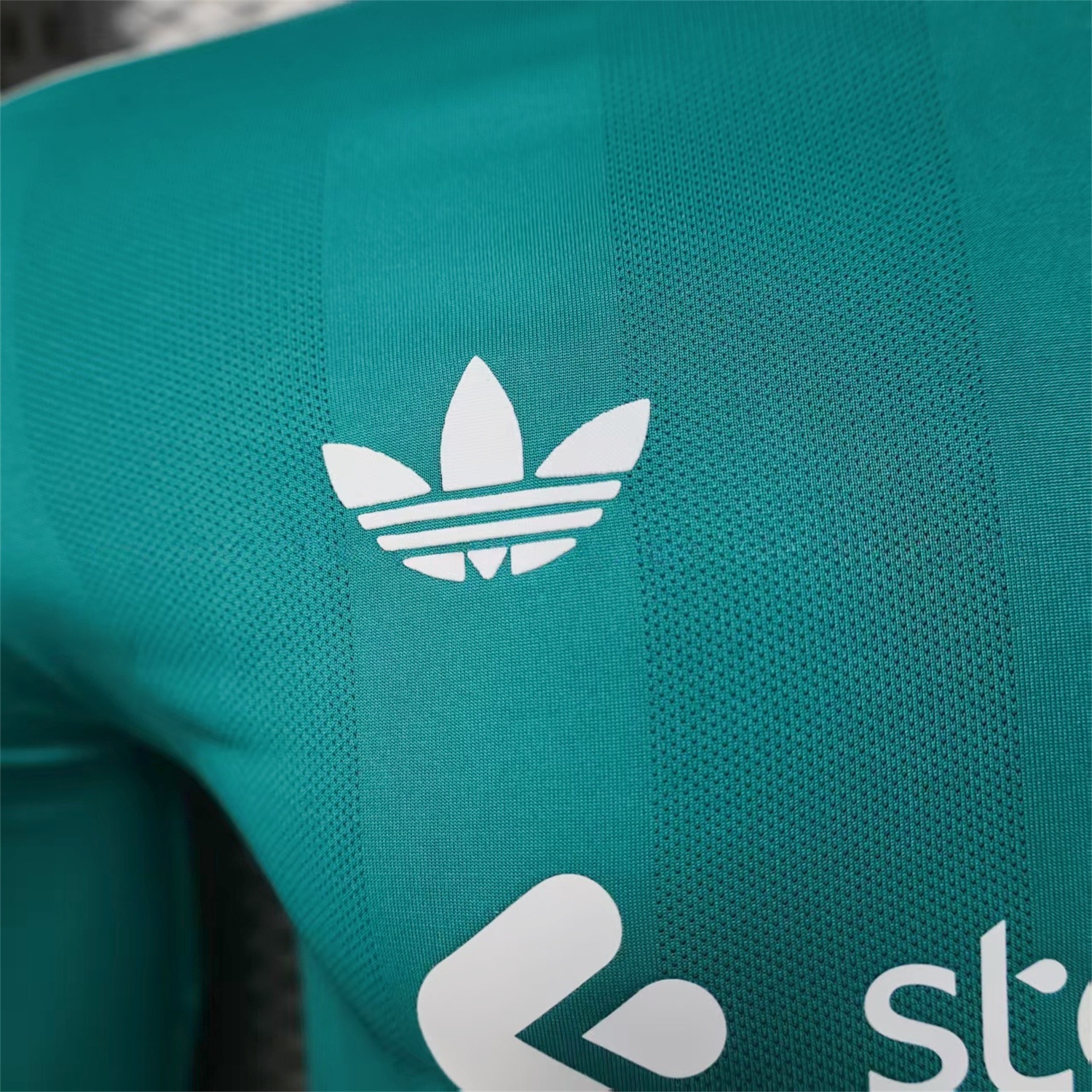 Liver.pool 25-26 Third Green Long Sleeves Jersey - Player Version - SOCCERDEALSHOP