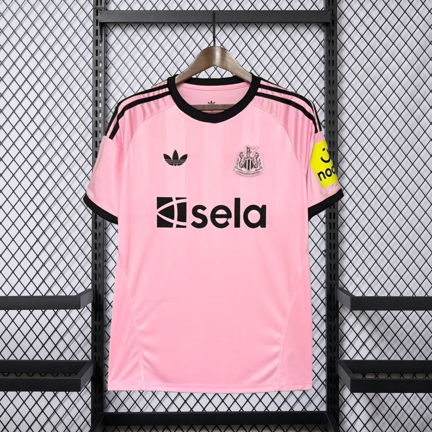 Newcastle United 25-26 Pink Special Jersey - Fans Version - SOCCERDEALSHOP