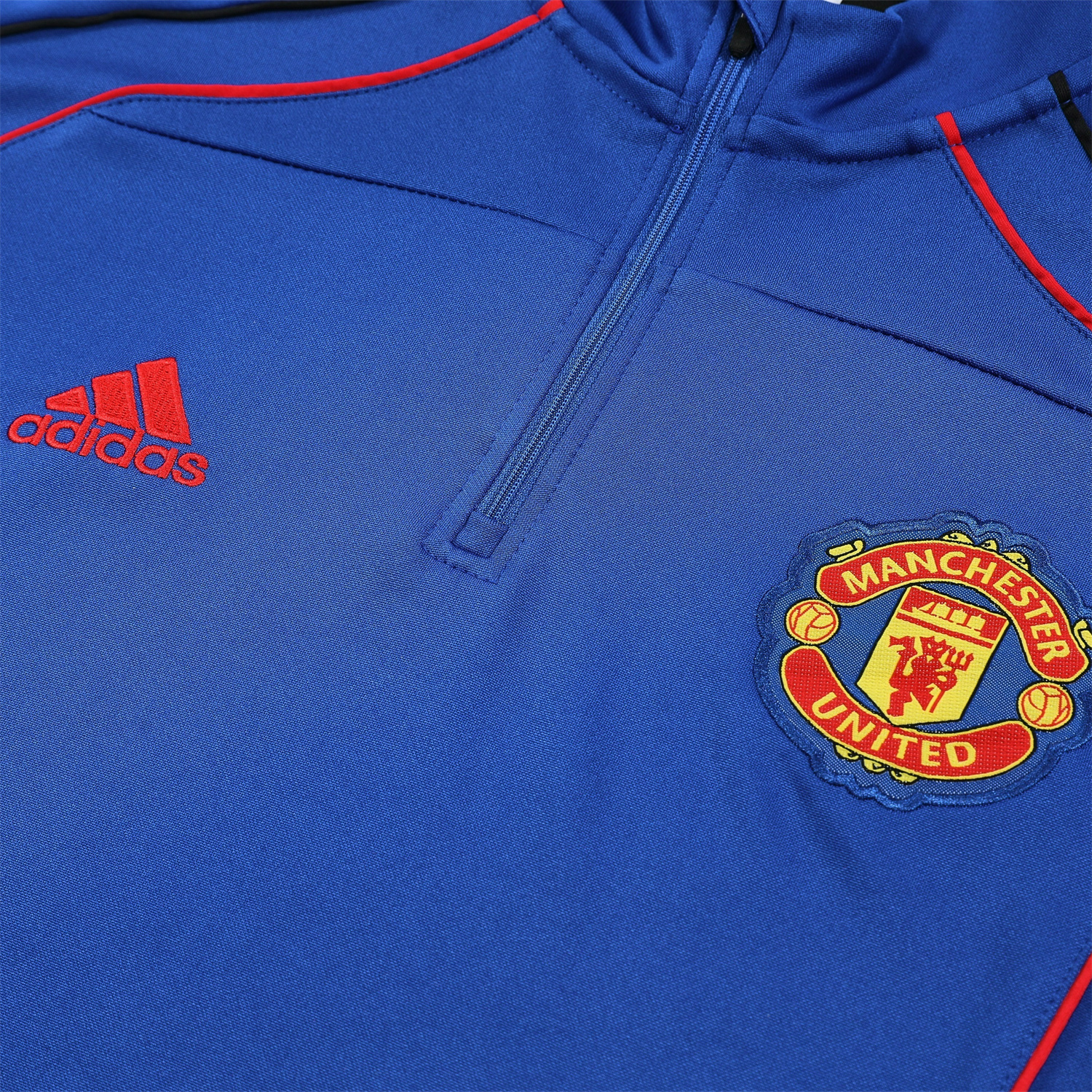 Manchester United 25-26 Long Sleeve Training Set - Blue Top and Black Pants - SOCCERDEALSHOP