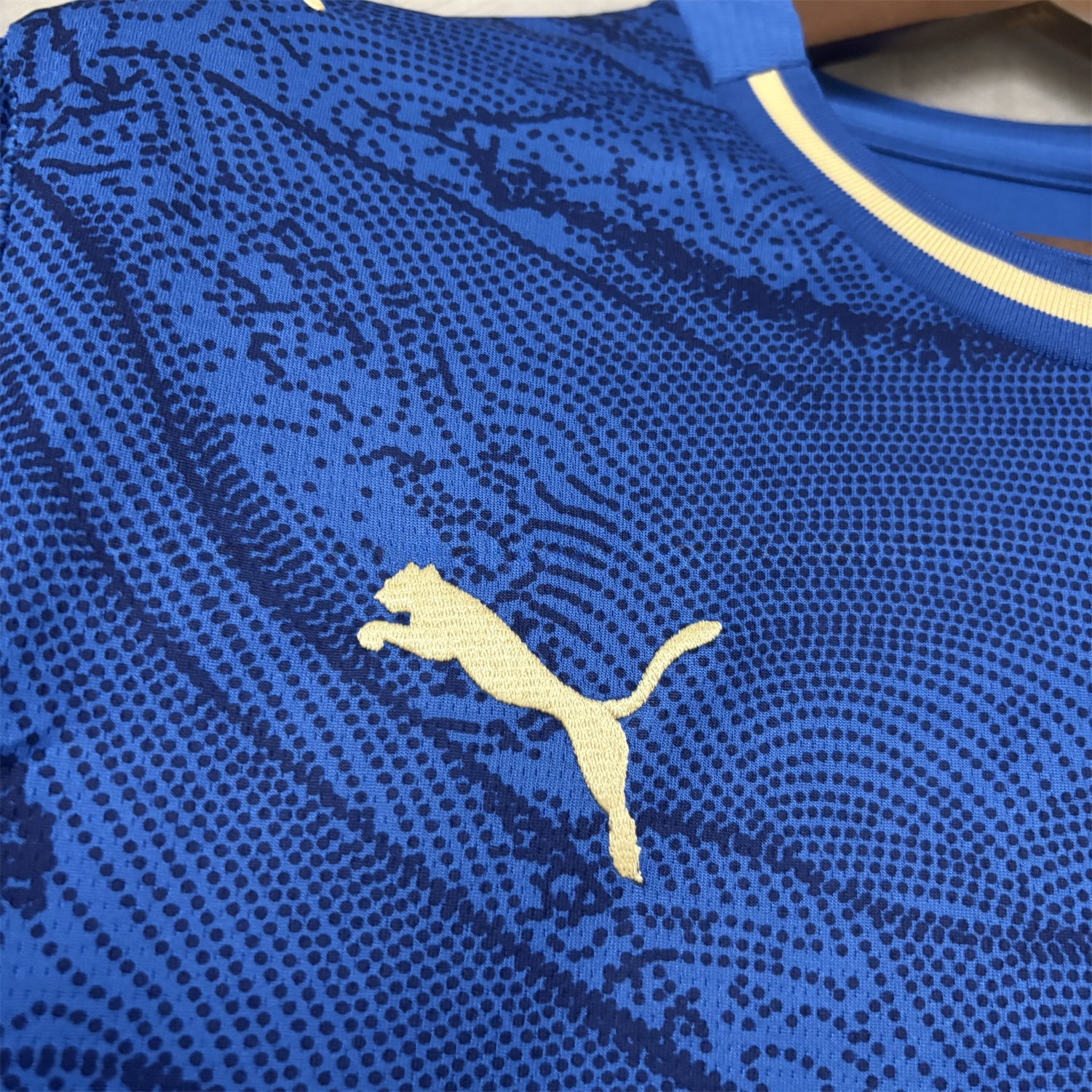 FC Famalicão 25-26 Away Blue Jersey - Fans Version - SOCCERDEALSHOP