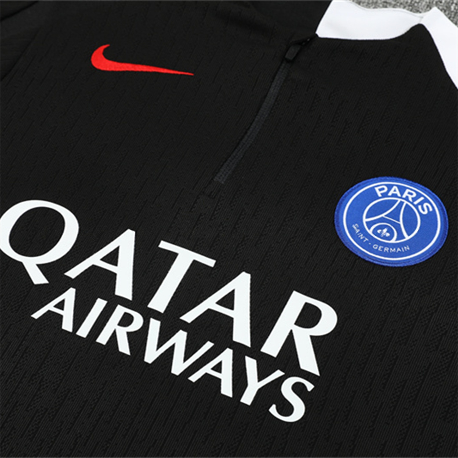 Paris Saint-Germain PSG 25-26 Kids Long Sleeve Training Set - Player Version - Black Top and Black Pants - SOCCERDEALSHOP