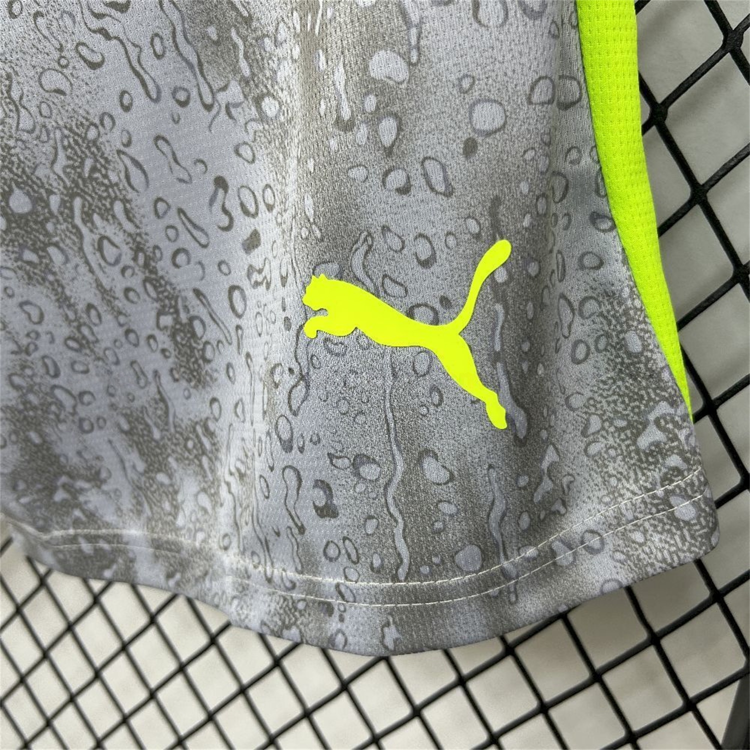 Manchester City 25-26 Third Grey Shorts - Fans Version - SOCCERDEALSHOP