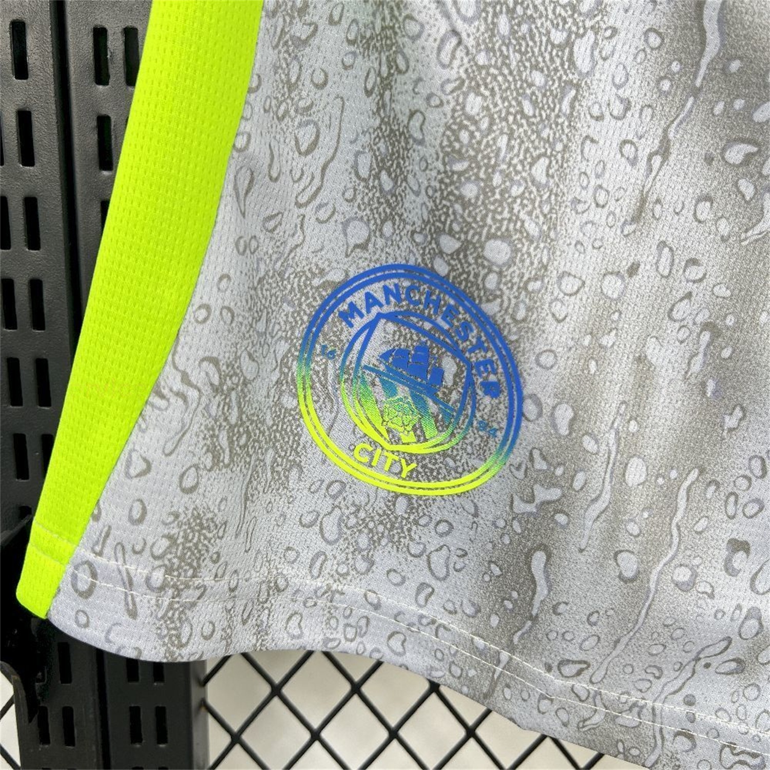 Manchester City 25-26 Third Grey Shorts - Fans Version - SOCCERDEALSHOP