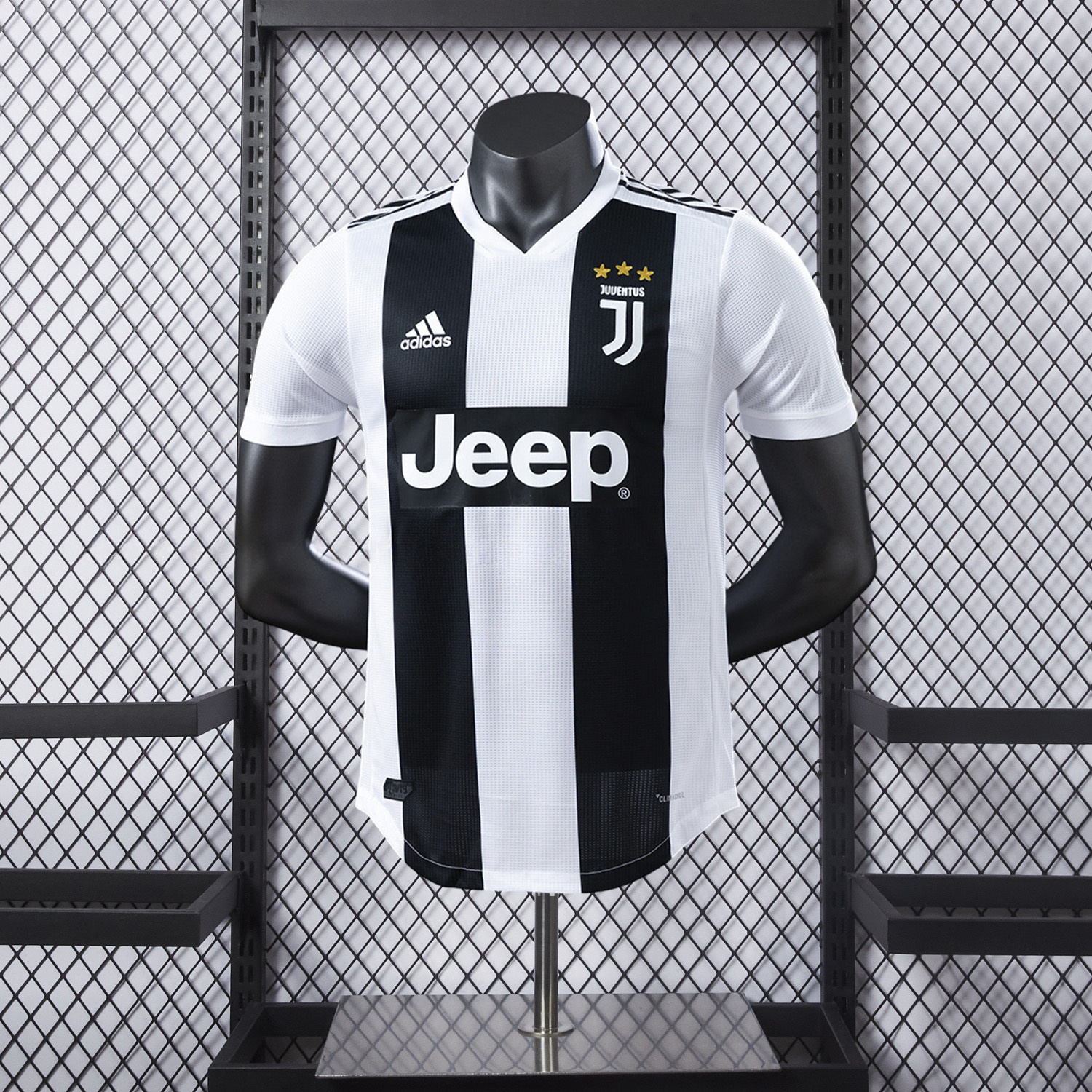 Retro Juventus 2018-19 Home Jersey - Player Version - SOCCERDEALSHOP
