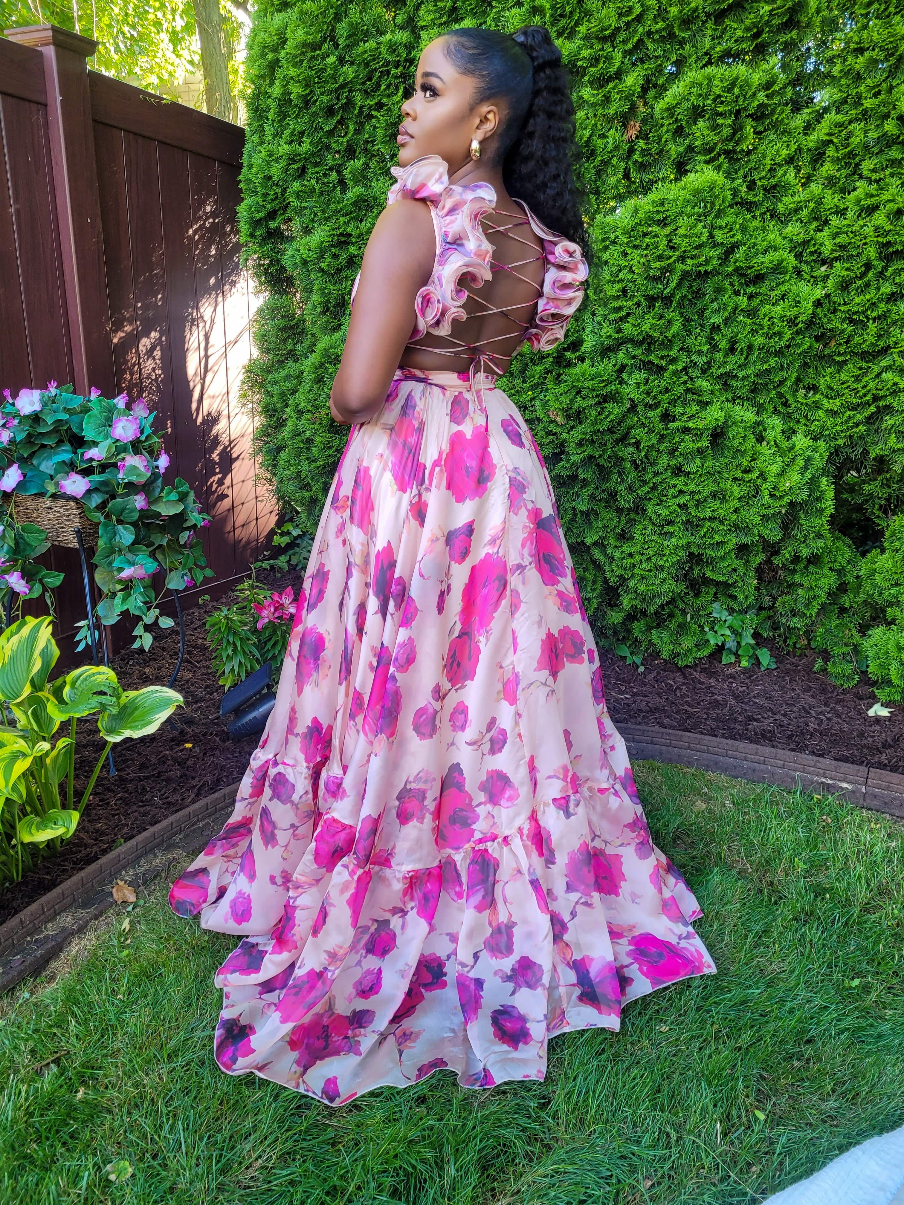 UNTOUCHABLE CHIC FLORAL MAXI DRESS