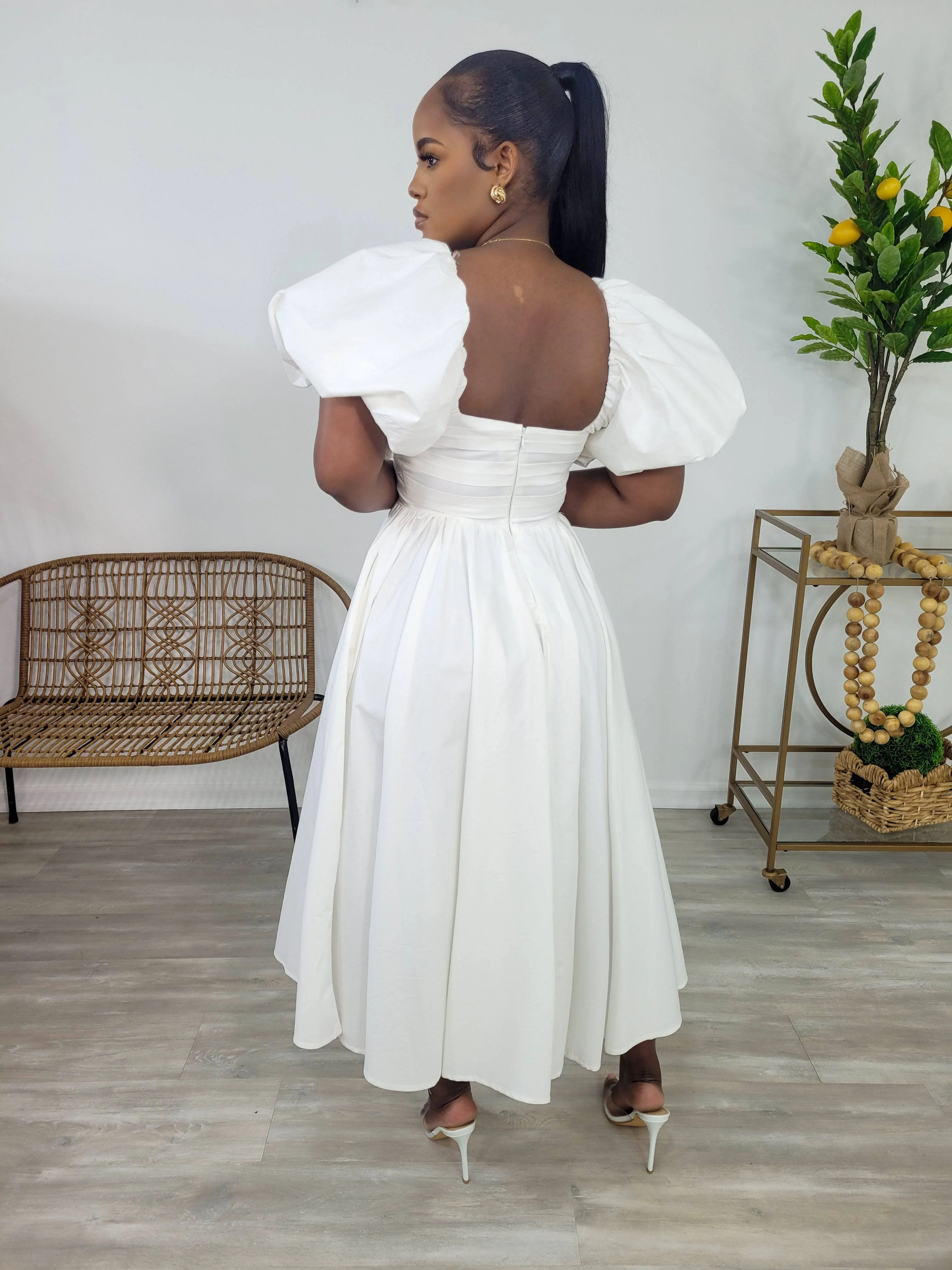 LUSH BALLON SLEEVE MIDI DRESS (PINK)