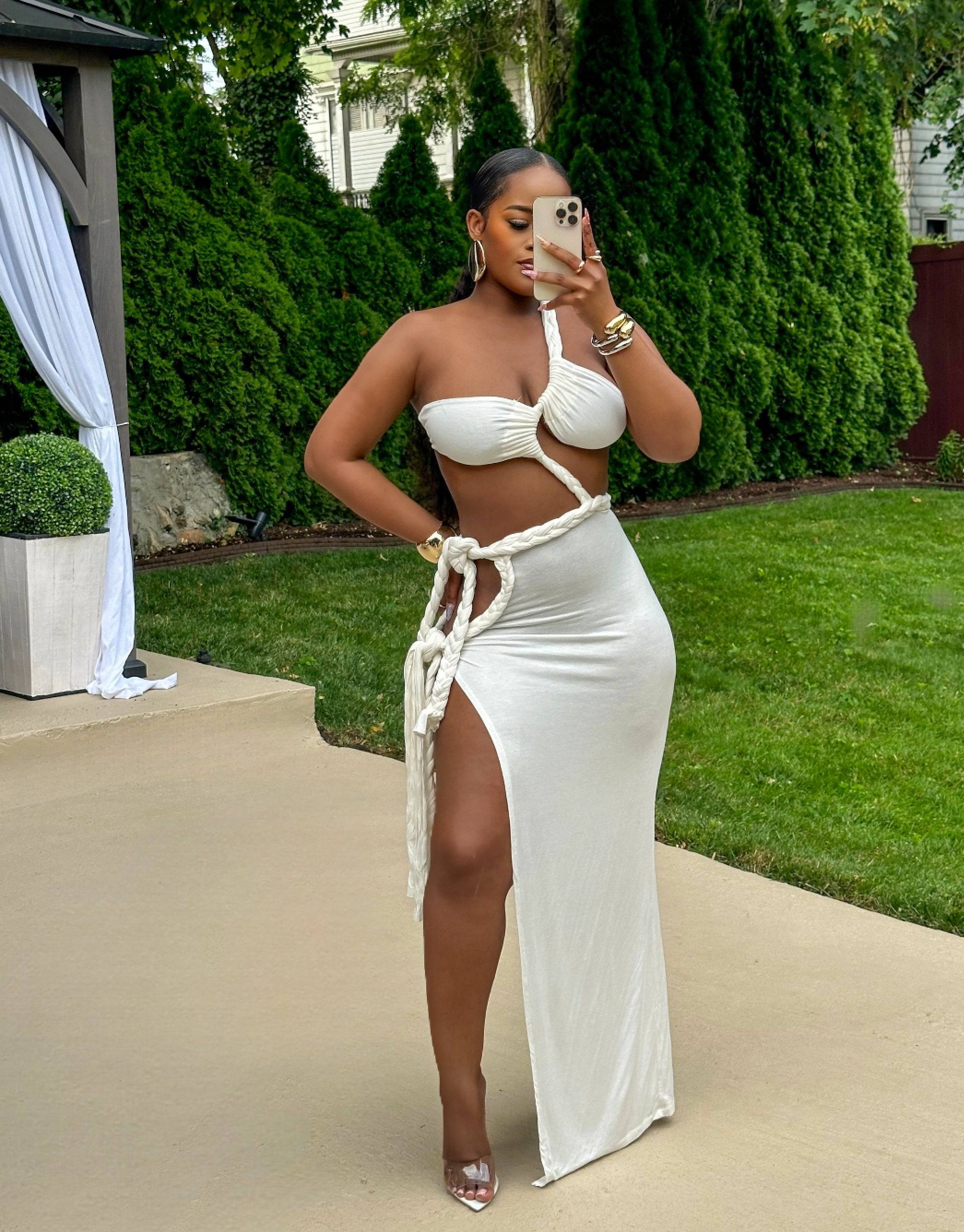 ROPED IN TEMPTATION AND ROYALTY MAXI DRESS (WHITE)