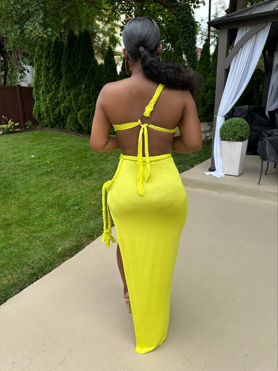 ROPED IN TEMPTATION AND ROYALTY MAXI DRESS (LIME)