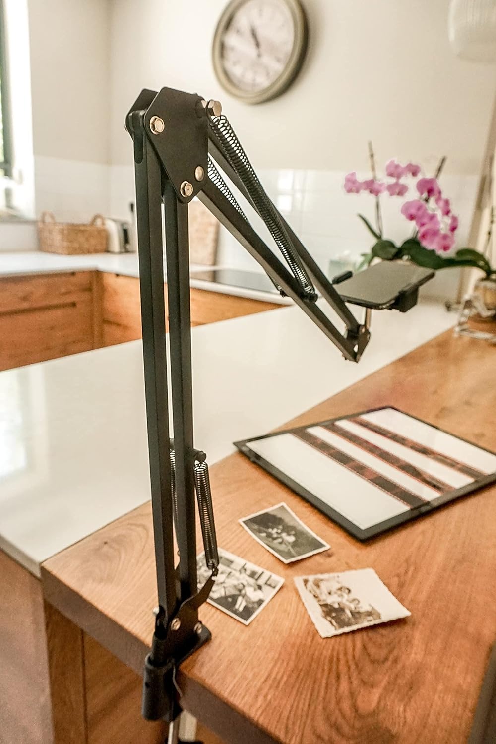 Photomyne Magnetic Light Pad Backlight Hands Free Ultra Thin Ultimate