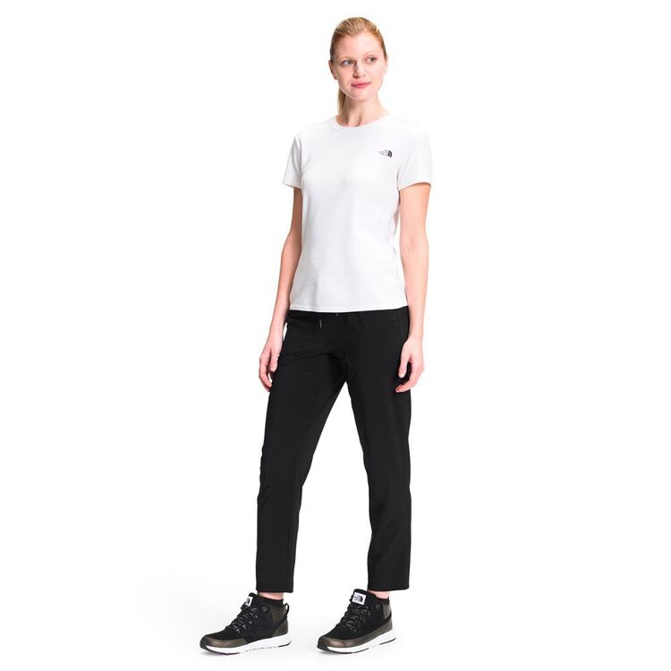 The North Face Women's Never Stop Wearing Ankle Pants TNF Black