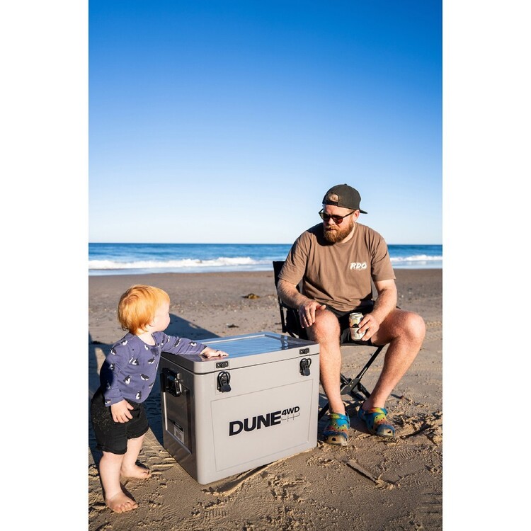 Dune 4WD Heavy Duty 70L Icebox