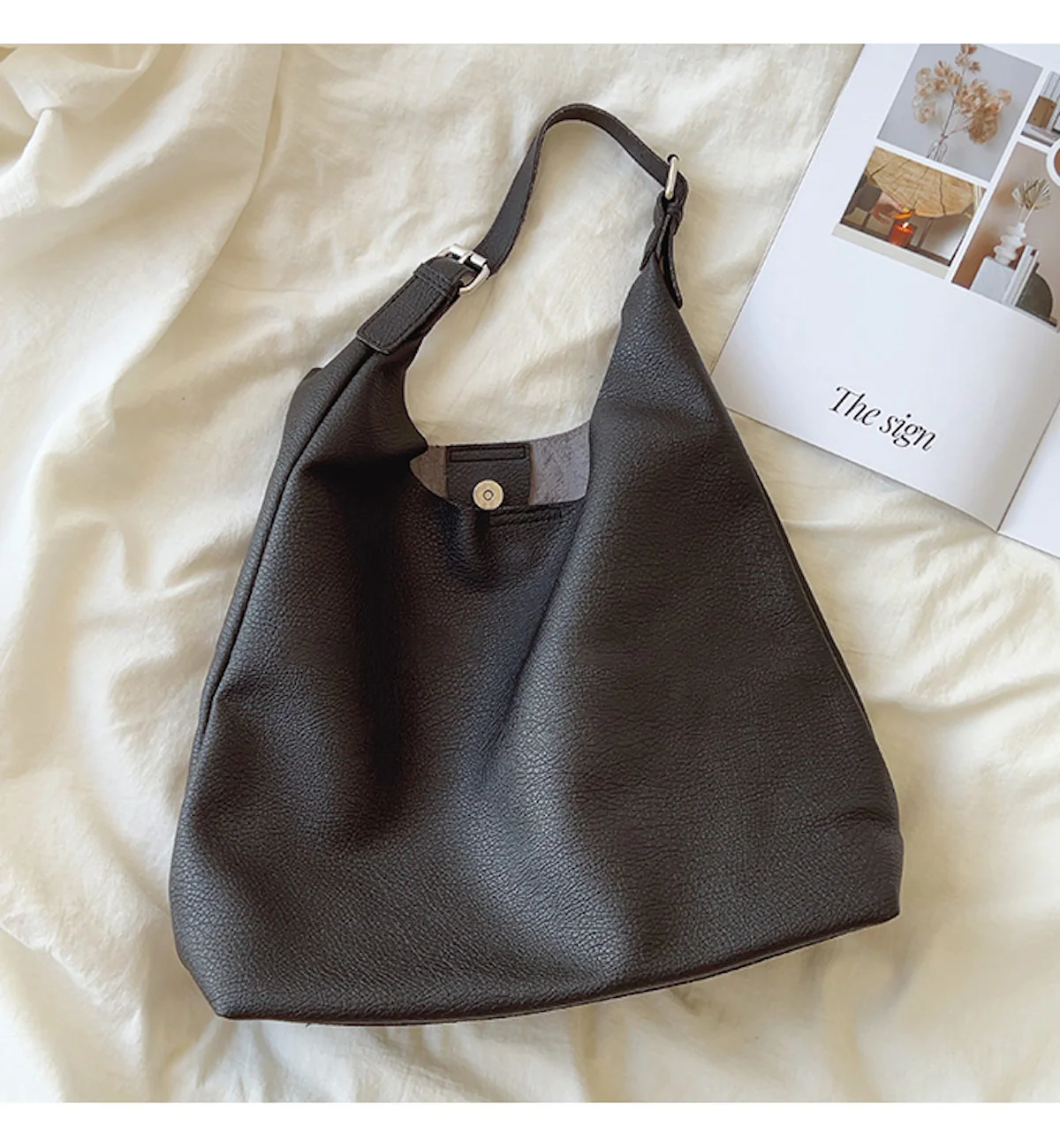 Medium Retro Hobo Shoulder Bag