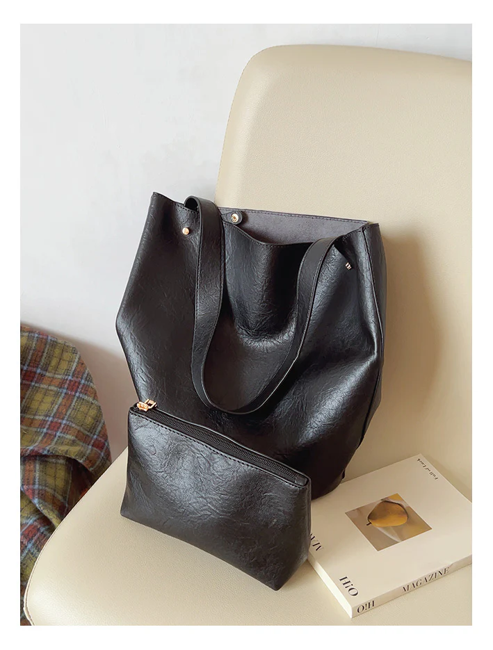 Chic Leather Bucket Bag