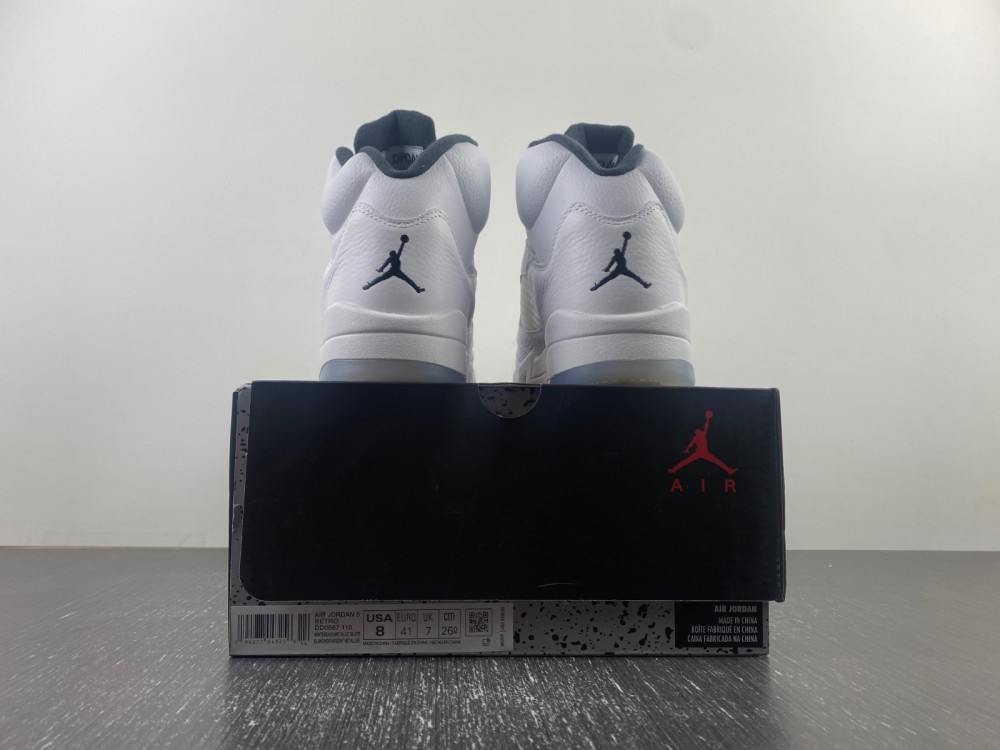 Air Jordan AIR JORDAN 5 RETRO 'WHITE BLACK' DD0587-110