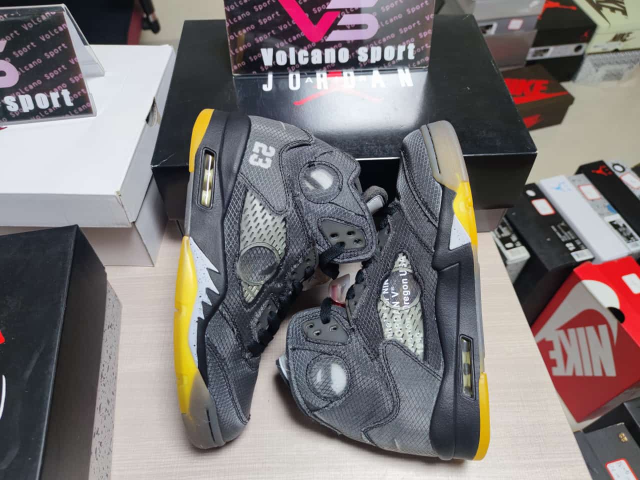 Off-White X Jordan 5 Retro SP CT8480-001
