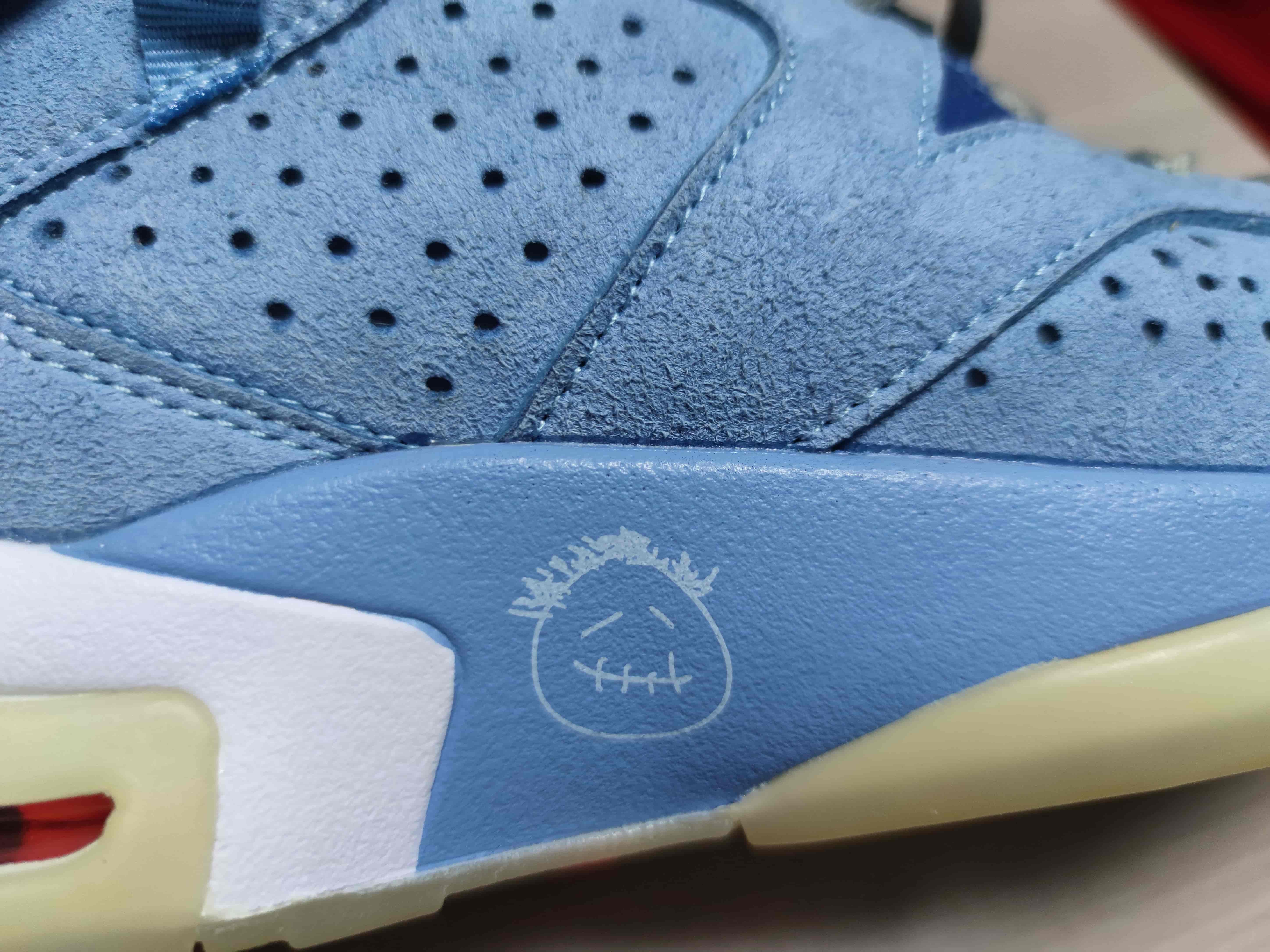 Travis Scott x Jordan 6 DH0690-400