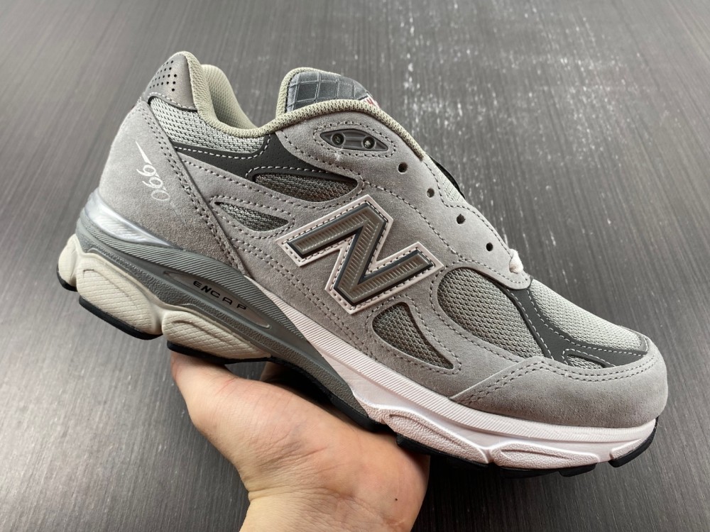 New Balance 990V3 Grey