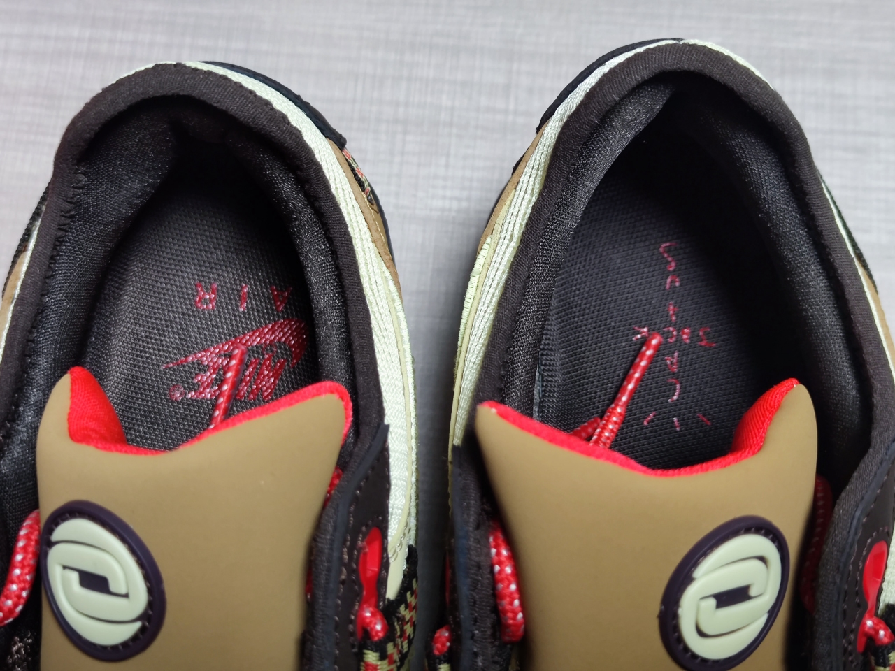 Air Max 1 Travis Scott Cactus Jack Baroque Brow DO9392 200