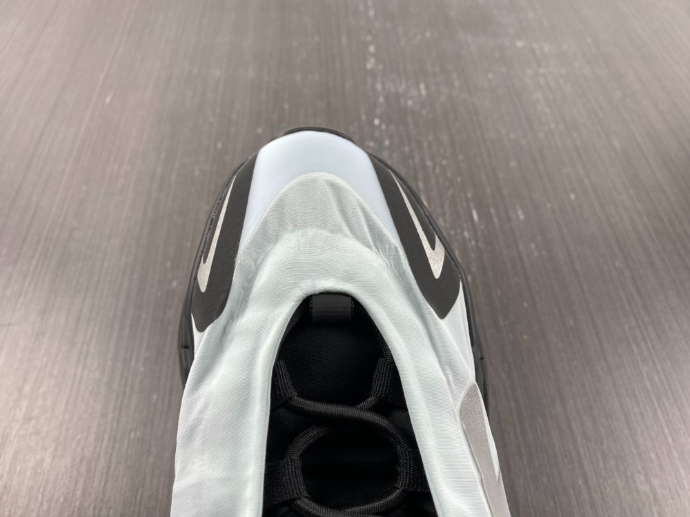 adidas Yeezy Boost 700 MNVNBlue Tint
