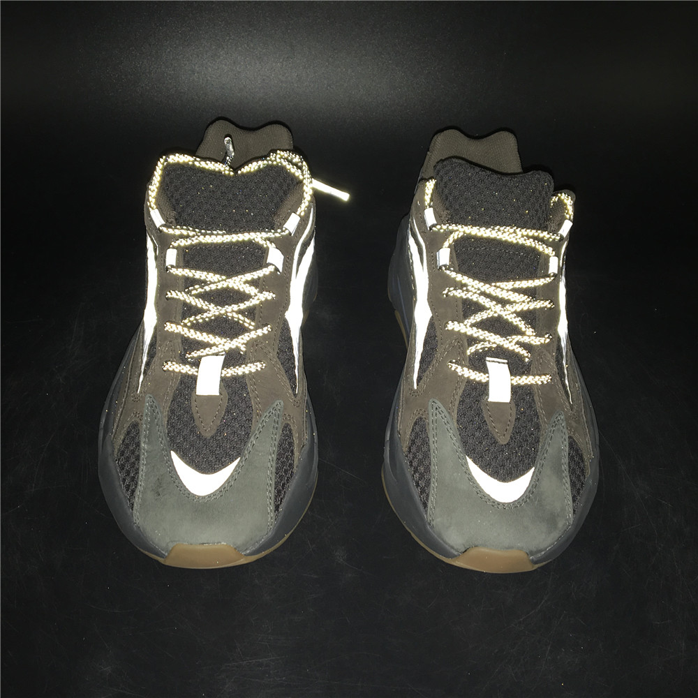 adidas Yeezy Boost 700 V2Geode