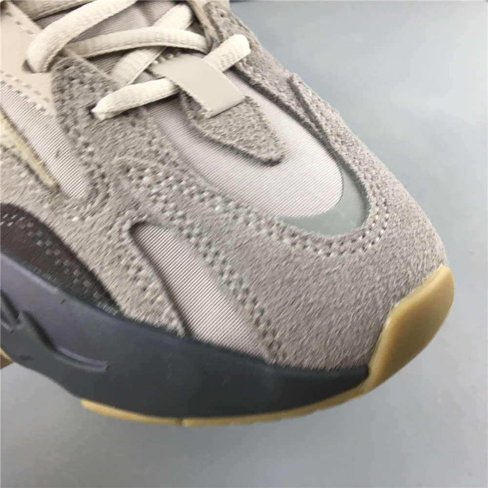 adidas Yeezy Boost 700 V2Tephra