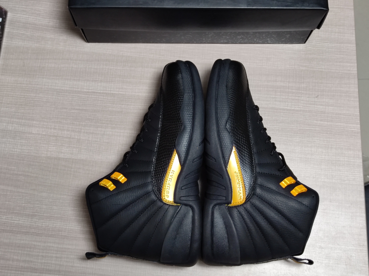 Jordan 12 “Black Taxi” CT8013-071