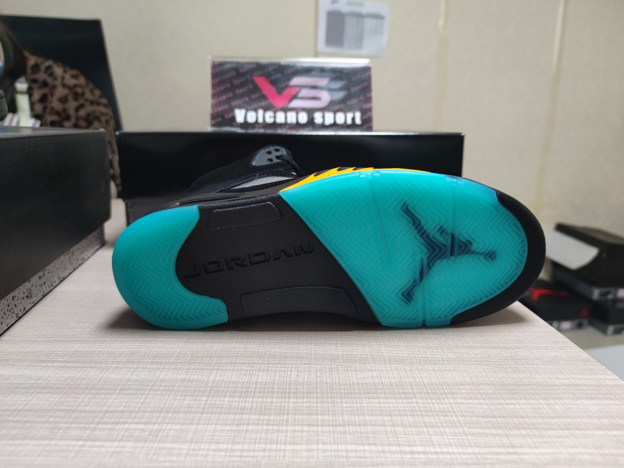 Jordan 5 Retro Aqua DD0587 047