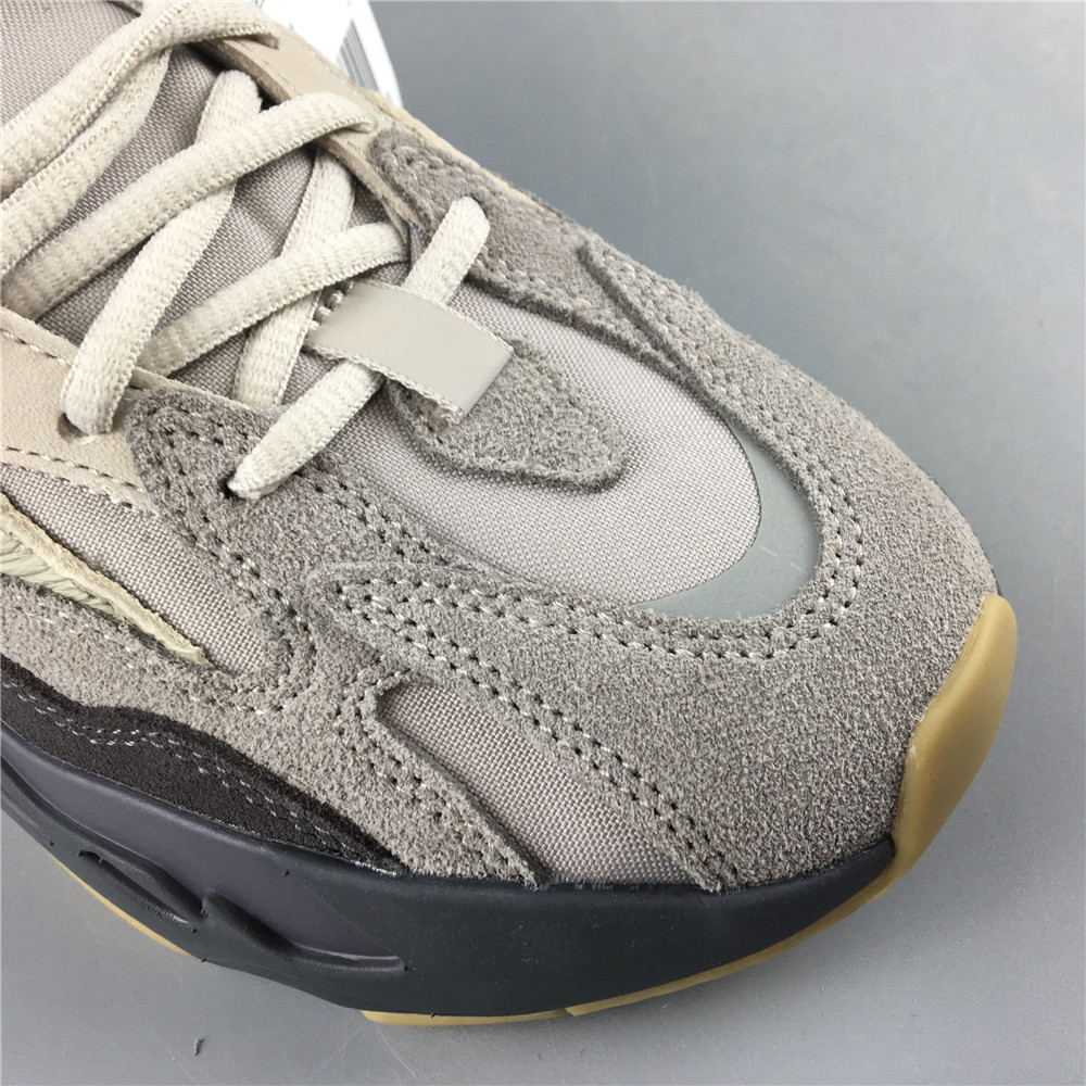 adidas Yeezy Boost 700 V2Tephra