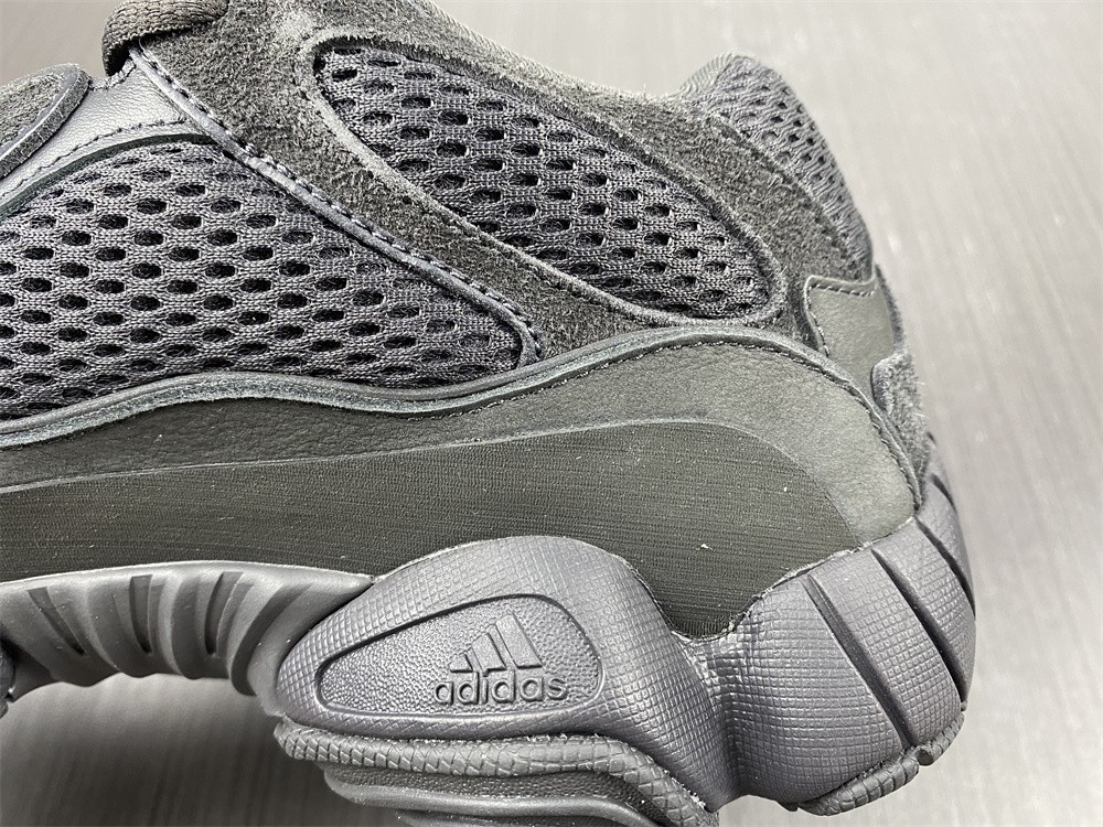 adidas Yeezy 500Utility Black