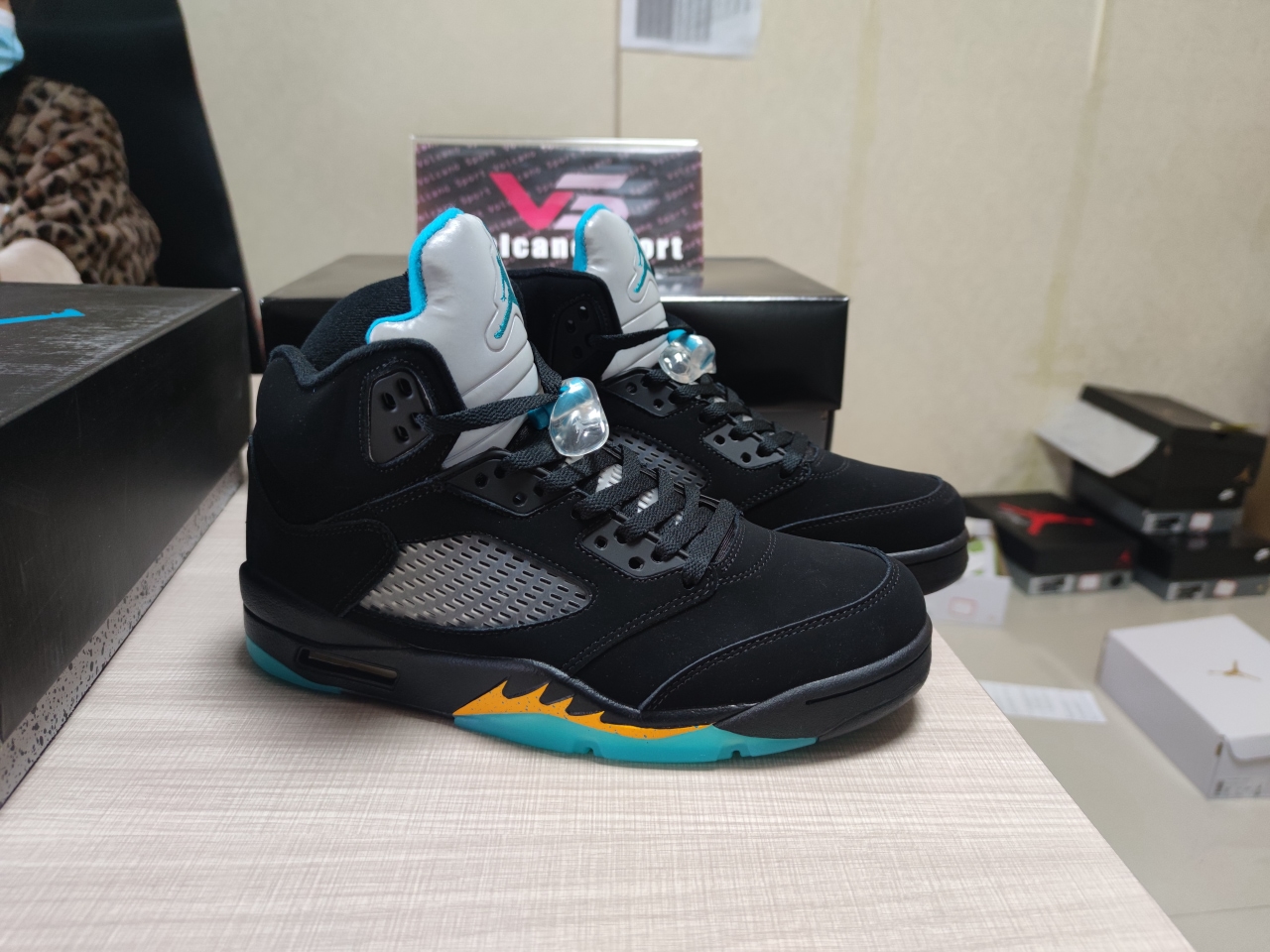 Jordan 5 Retro Aqua DD0587 047