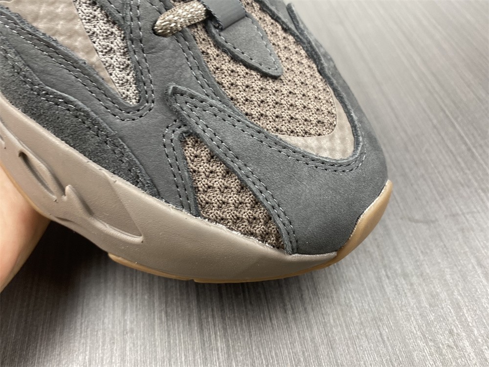 adidas Yeezy Boost 700 V2 Geode