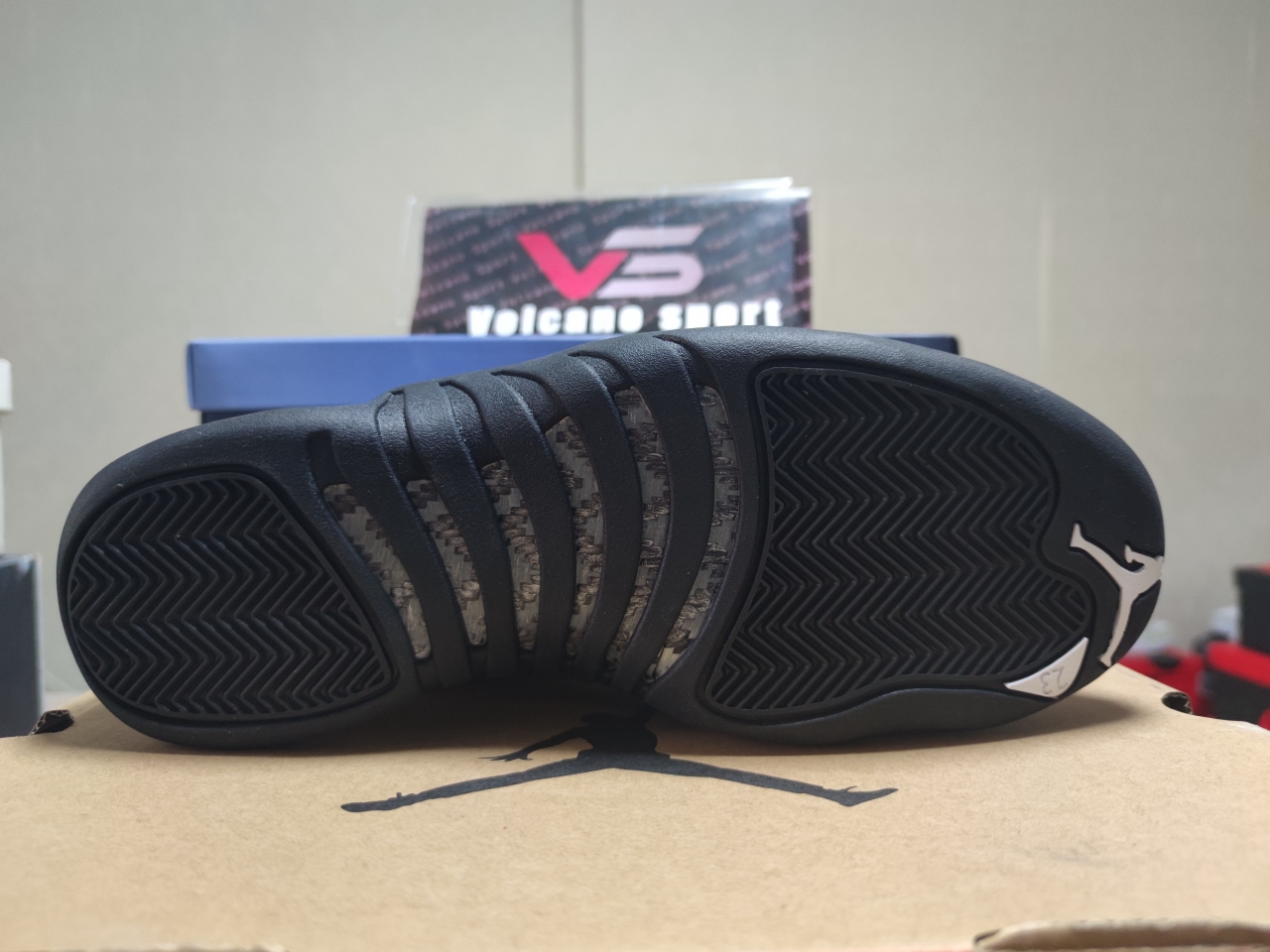 Jordan 12 Retro Royalty Taxi CT8013-170