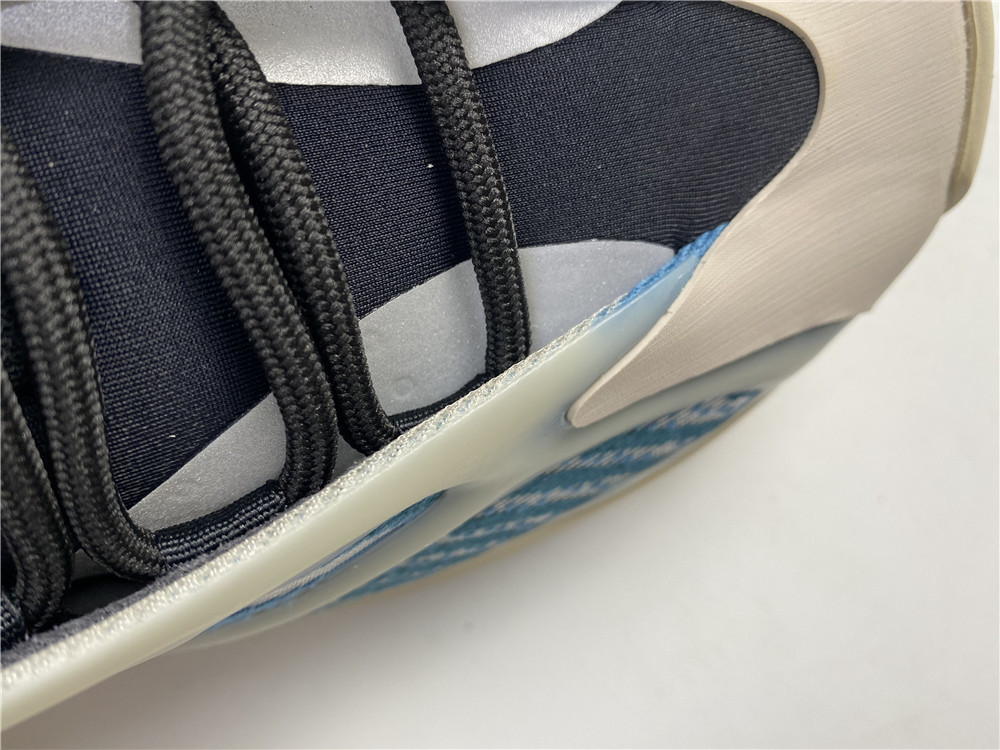 adidas Yeezy 700 V3Kyanite