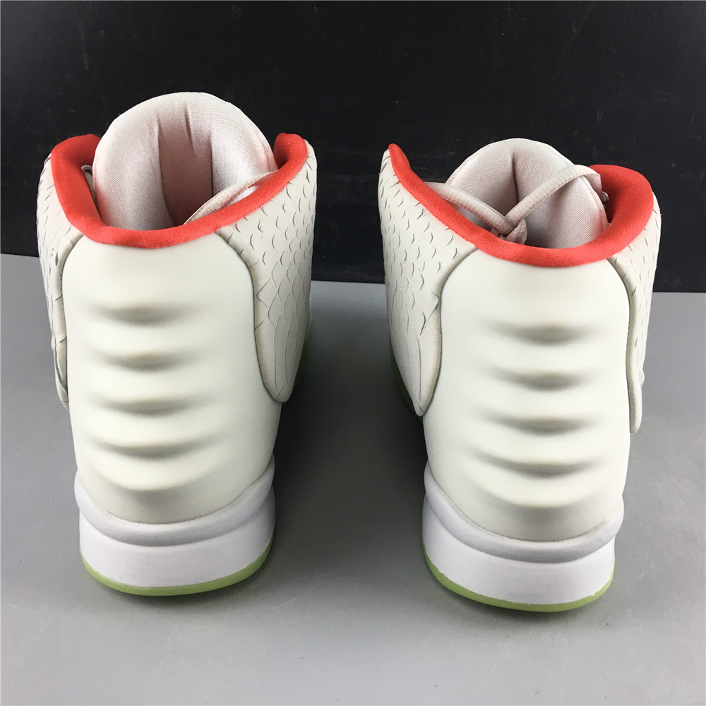 Nike Air Yeezy 2Pure Platinum