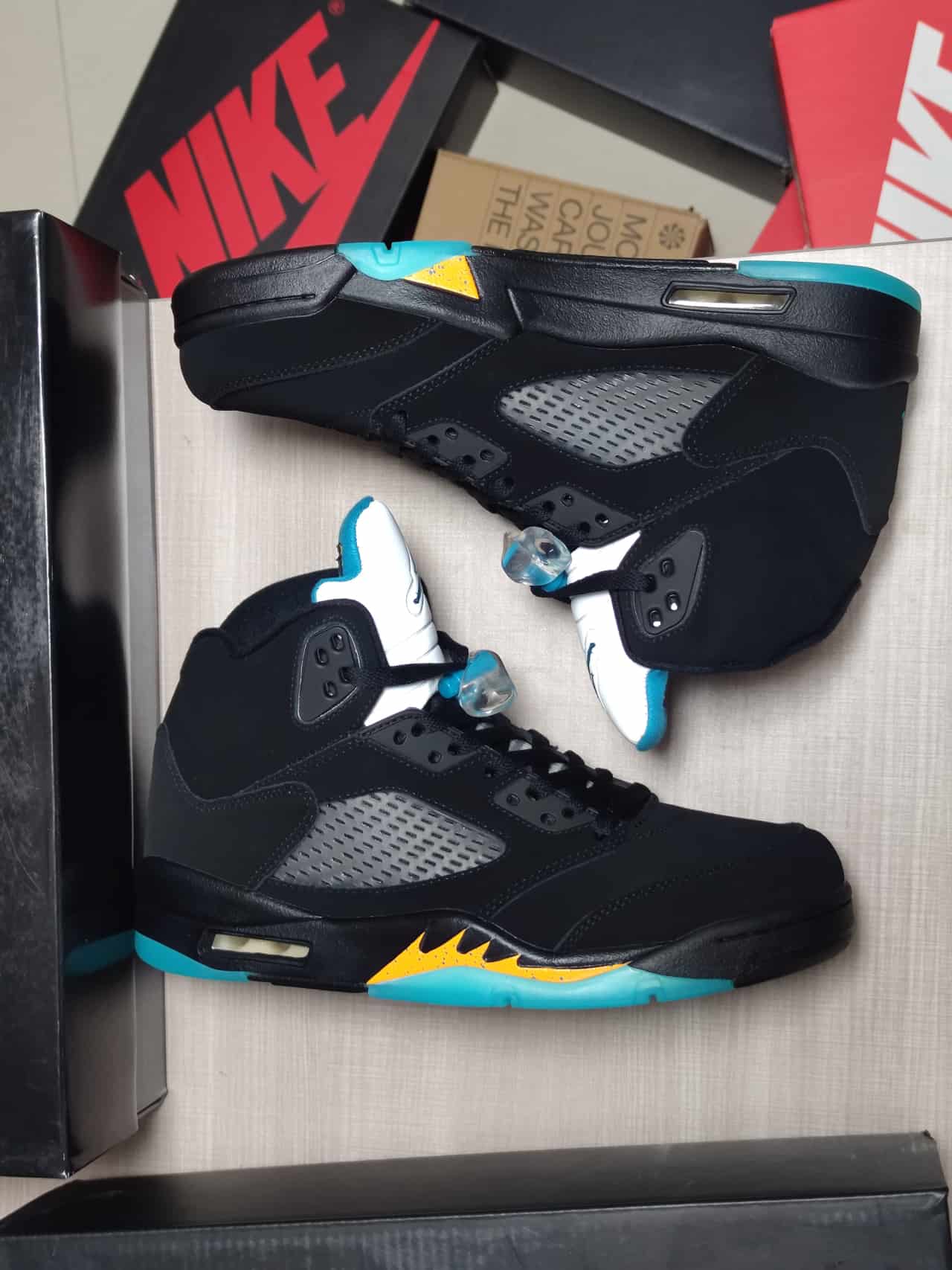 Jordan 5 Retro Aqua DD0587 047