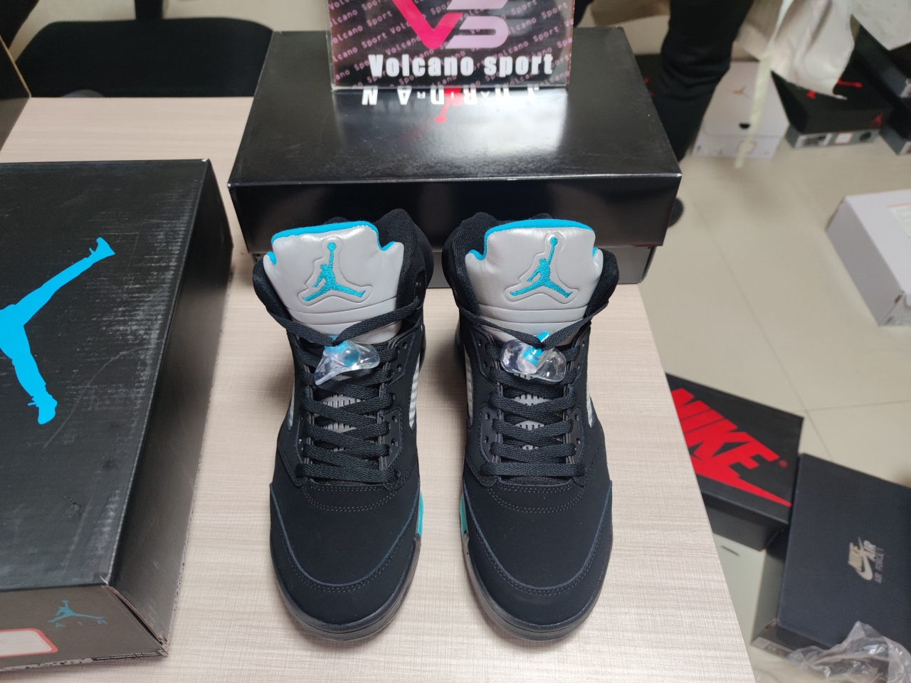 Jordan 5 Retro Aqua DD0587 047