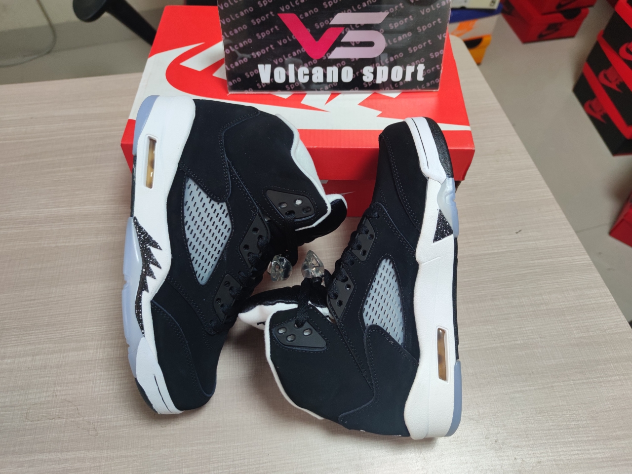 Jordan 5 “Stealth 2.0” CT4838-011