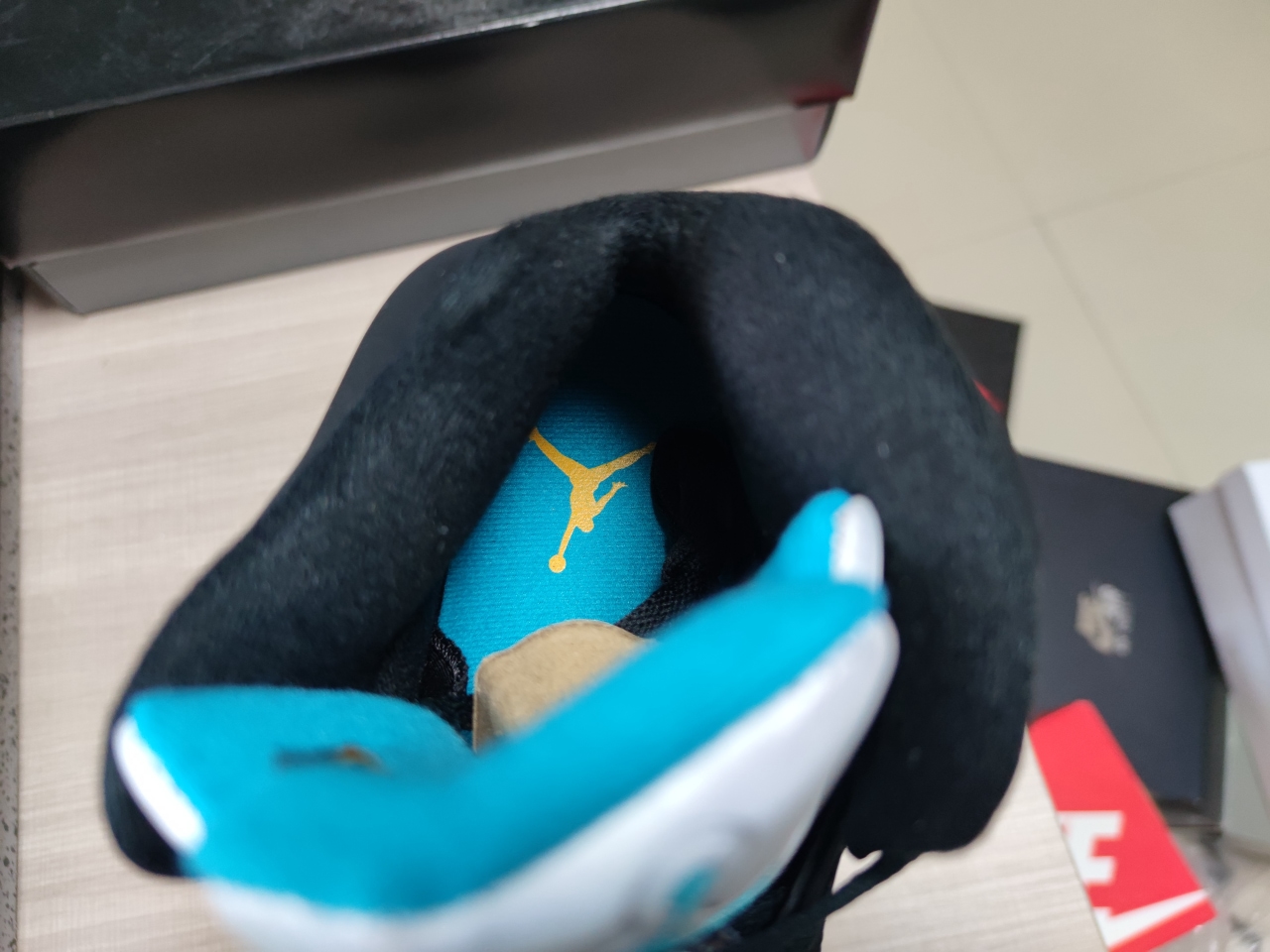Jordan 5 Retro Aqua DD0587 047