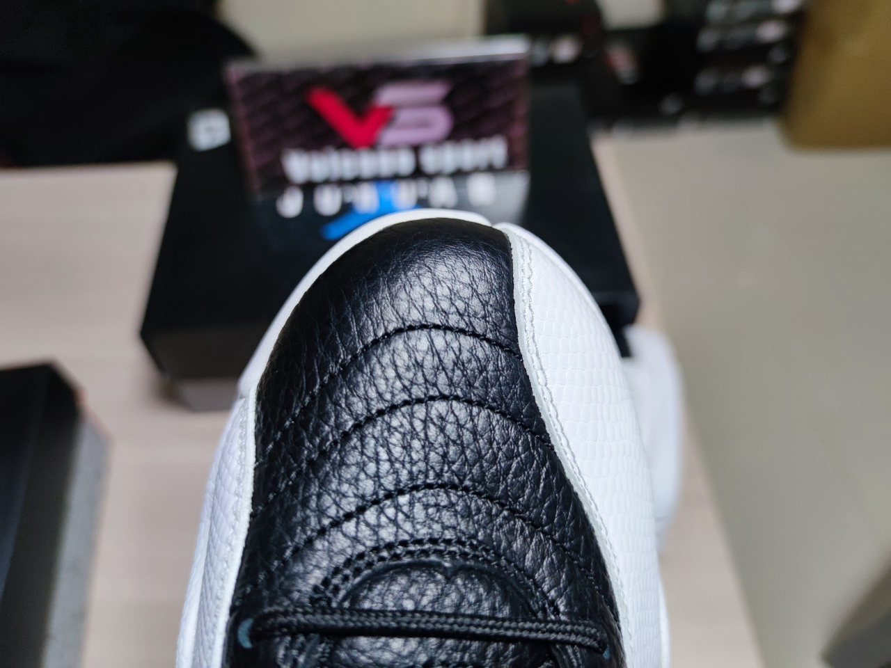 Jordan 12 Retro Playoffs (2022) CT8013-006