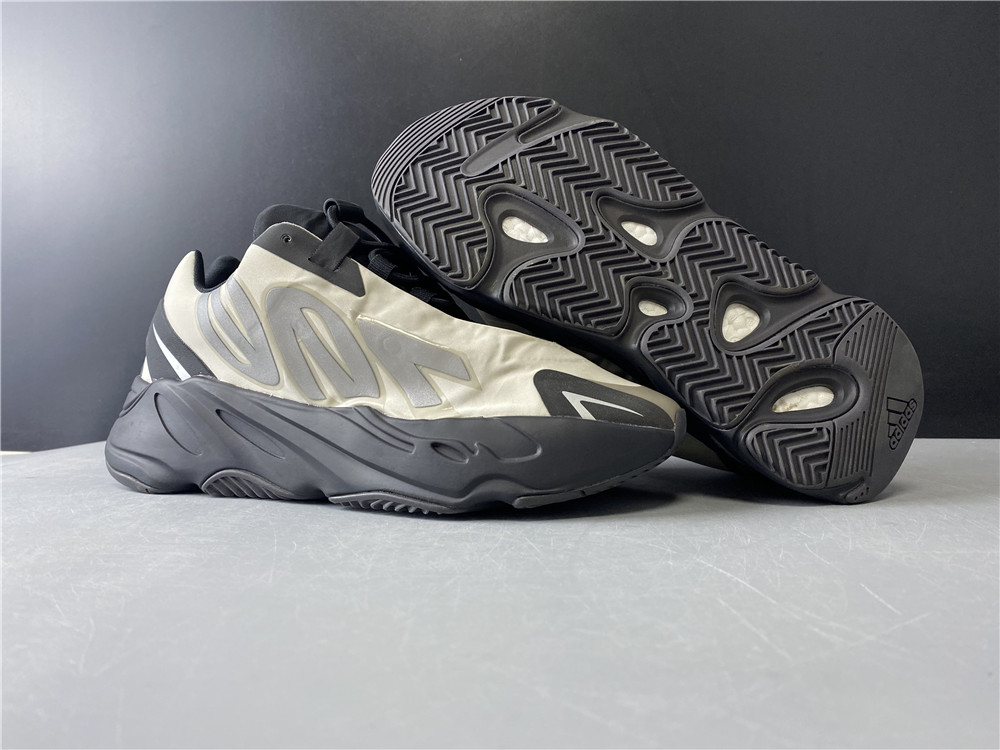 adidas Yeezy Boost 700 MNVNBone