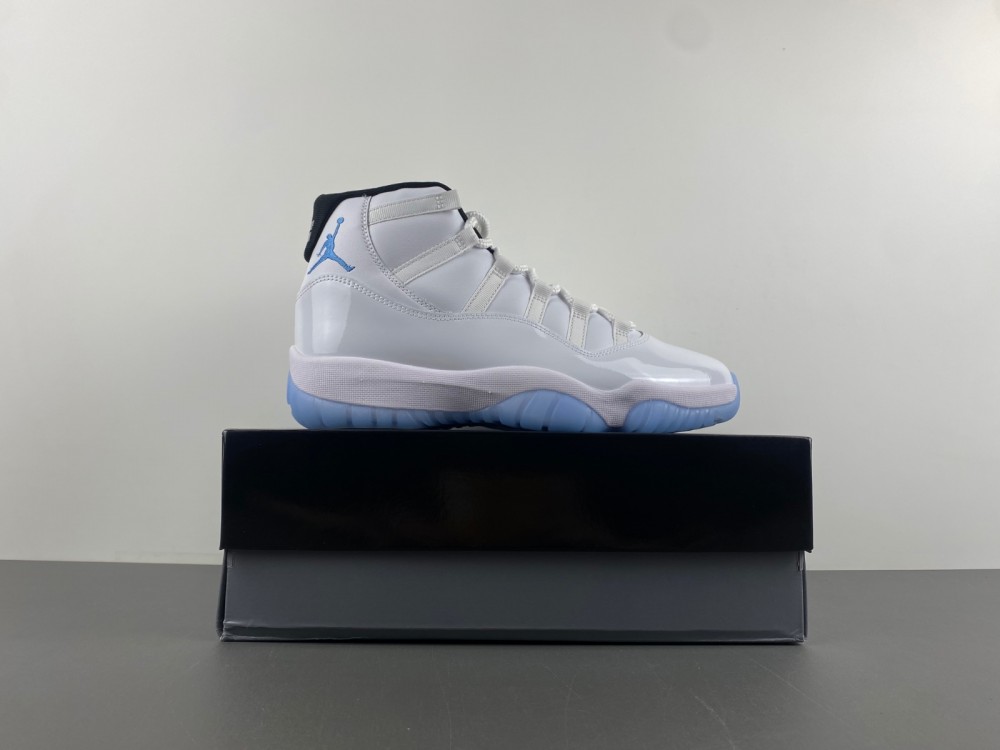 Air Jordan 11 “Legend Blue”CT8012-104