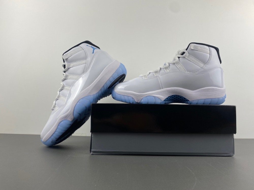Air Jordan 11 “Legend Blue”CT8012-104