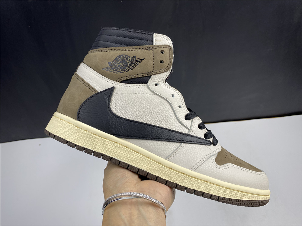 Jordan 1 Travis Scott x Air Jordan 1 reverse hook 2.0 white and brown reverse hook 2.0  CD4487-100