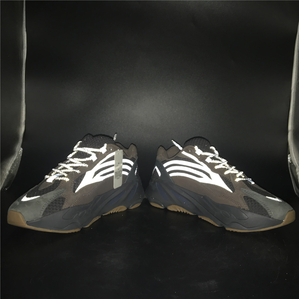 adidas Yeezy Boost 700 V2Geode