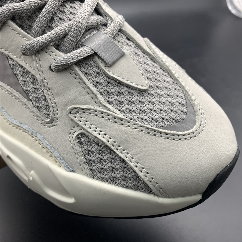 adidas Yeezy Boost 700 V2Static