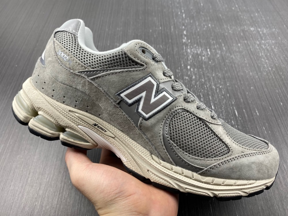 New Balance 2002R Marblehead Light Aluminum