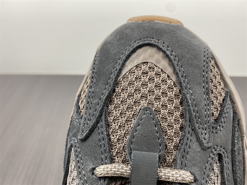 adidas Yeezy Boost 700 V2 Geode